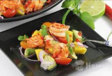 Photo of Авокадо с креветками и манго