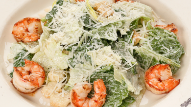 Photo of Салат Цезарь с креветками